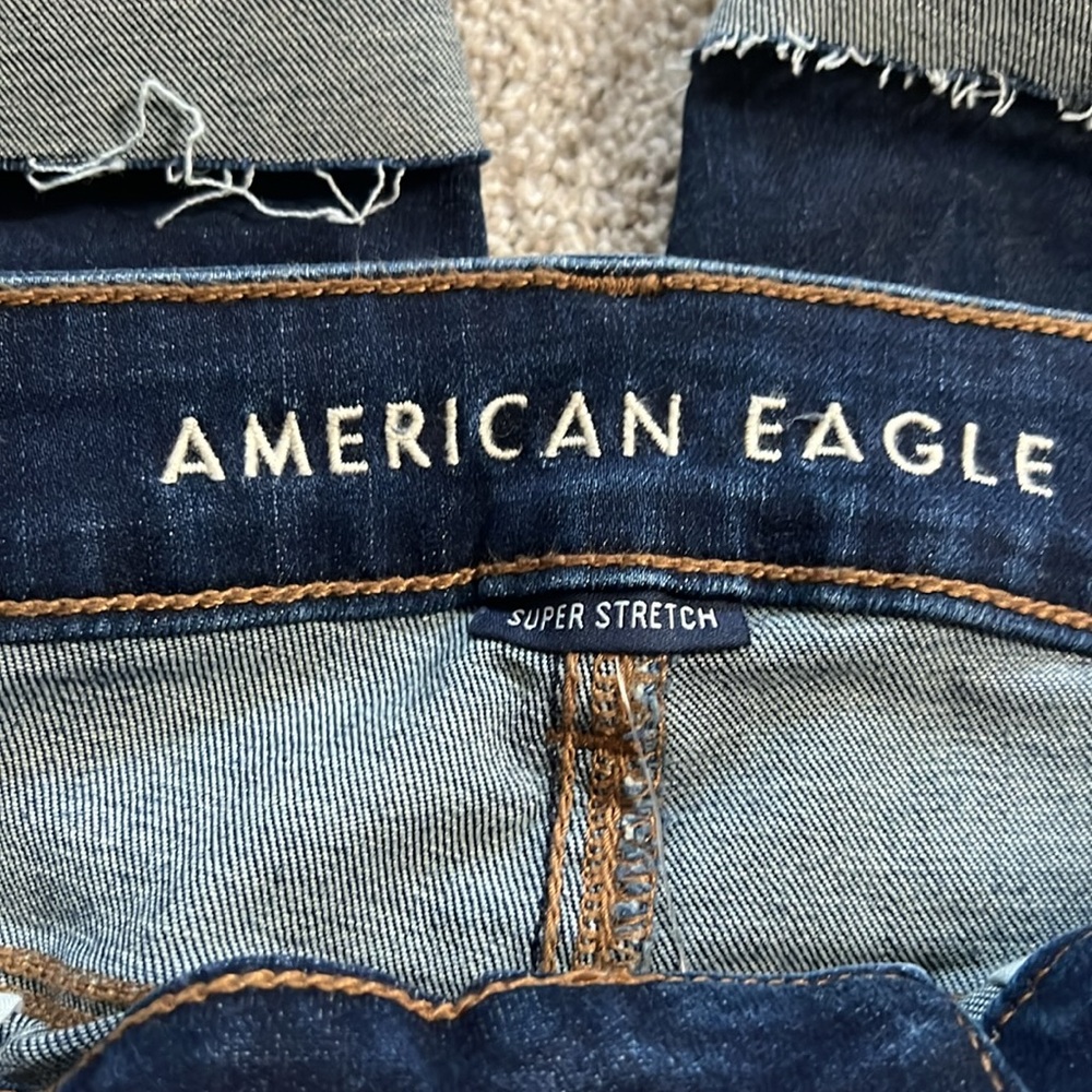NWT American Eagle Skinny Bermuda Shorts-Size 10 - Picture 4 of 7